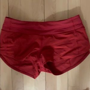 lululemon shorts!!